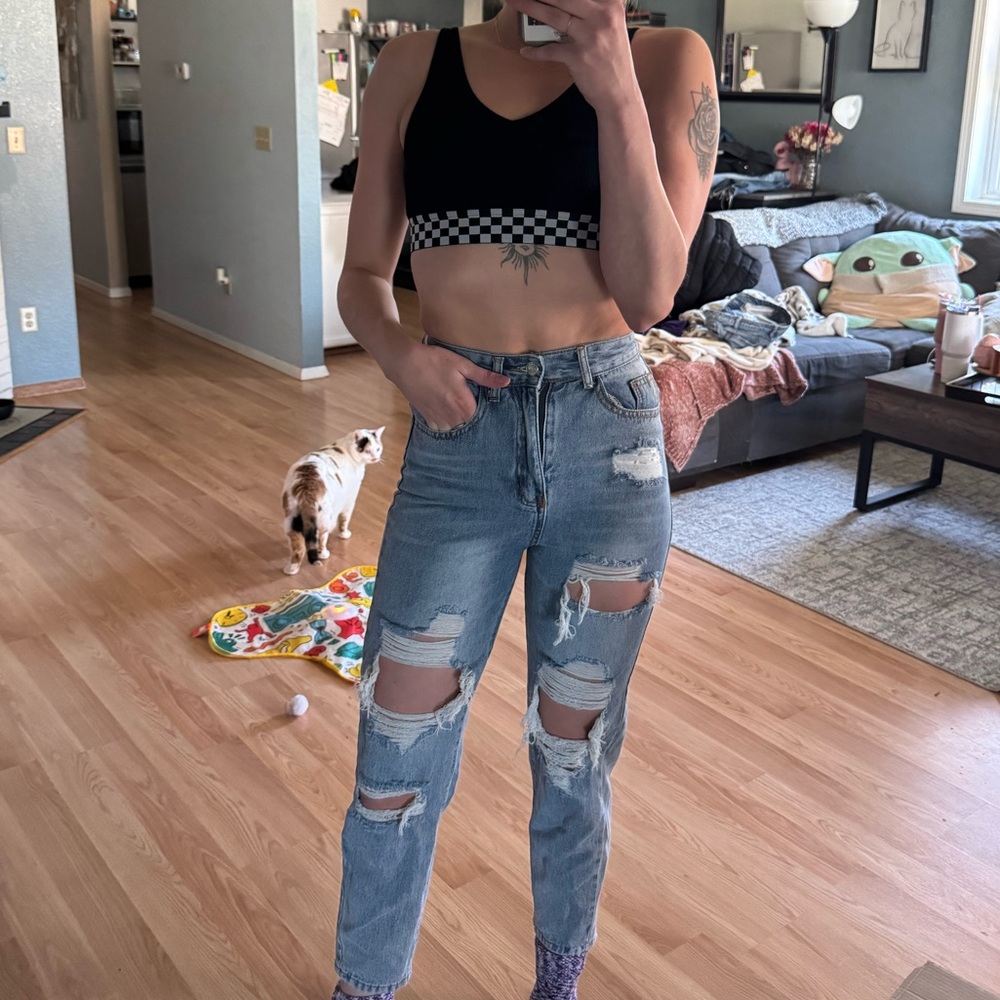 High waisted rip jeans